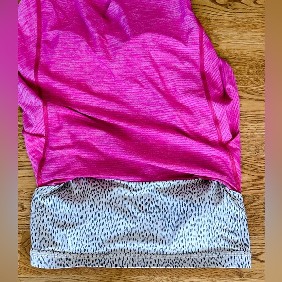 Lululemon 🍋 Free To Be Wild Tank in Bright Pink and Cream Dottie Dash Size 8 - Picture 9 of 9